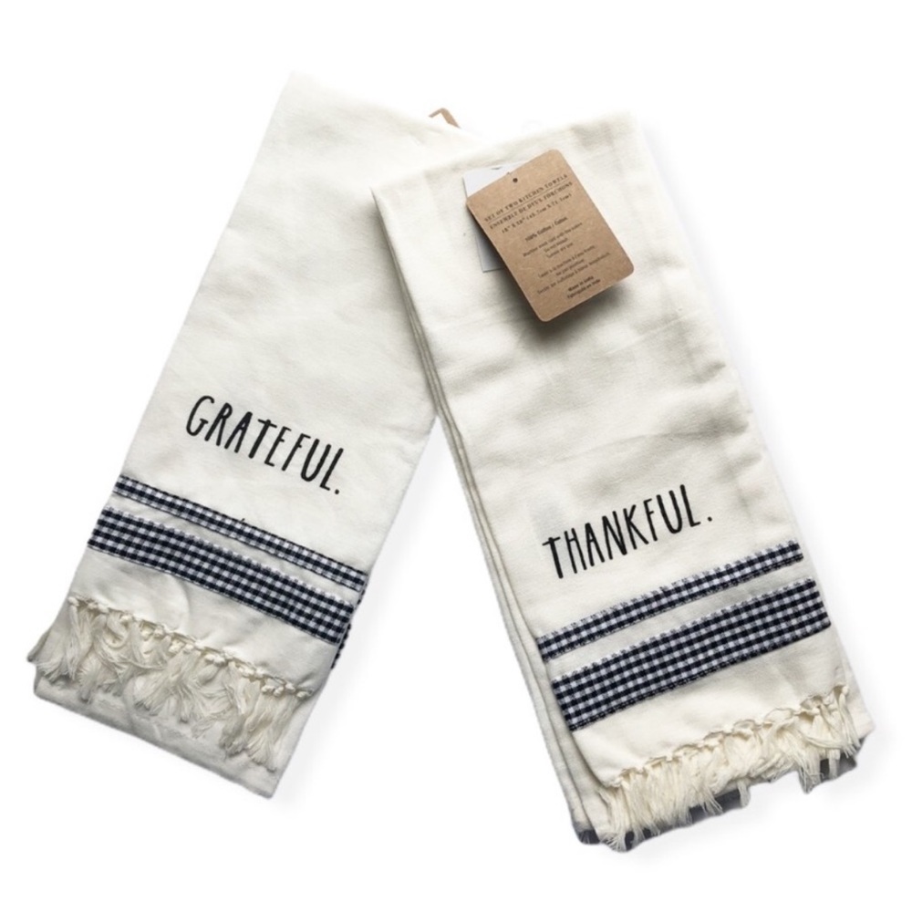 New Rae Dunn Set of 2 Kitchen Towels